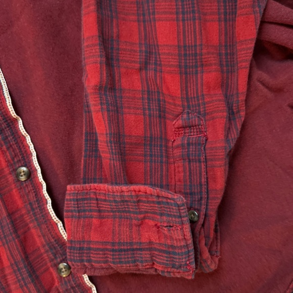 Flannel button up men’s size - Picture 7 of 9